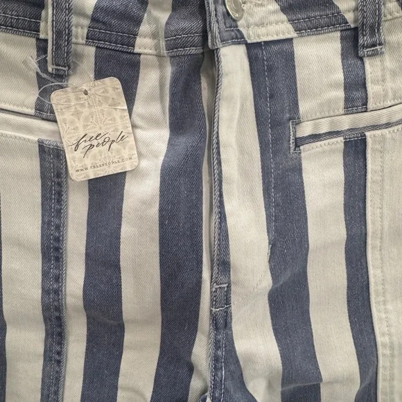 *NWT* Free People Blue and White Striped Pants with Red Star - Picture 3 of 13